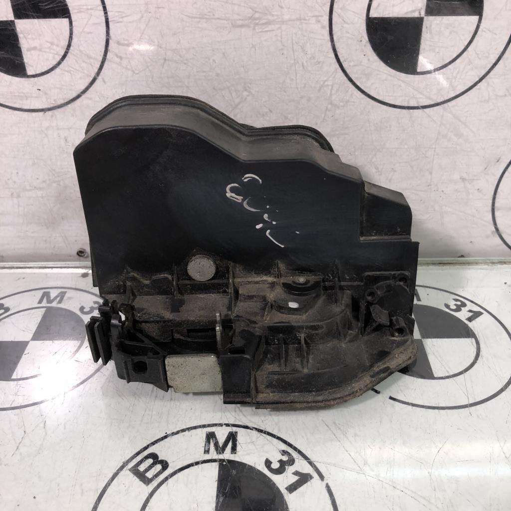 Serrure arriere gauche BMW X3 E83 PHASE 1  - 1