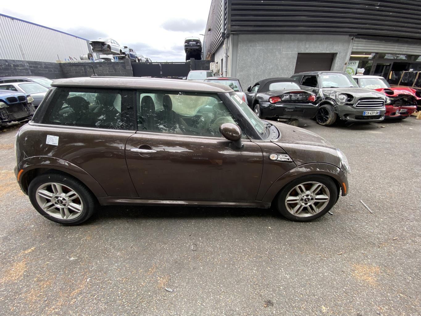 Bas de caisse droit MINI MINI 2 R56 PHASE 2 Essence - 1