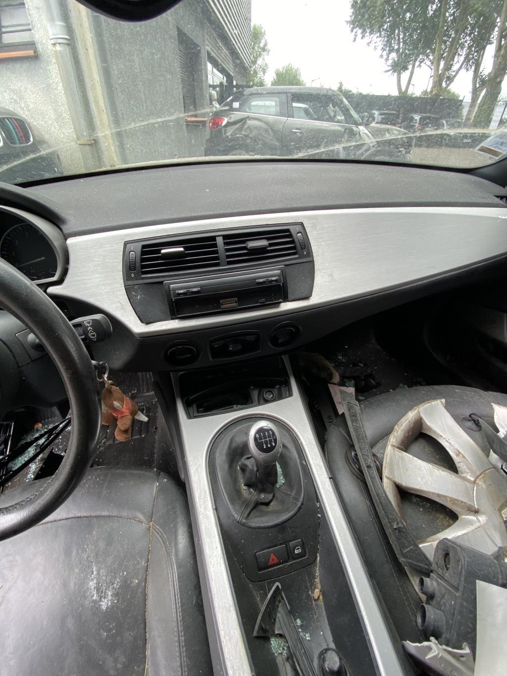 Volant moteur BMW Z4 E85 ROADSTER PHASE 2 CABRIOLET Essence - 1