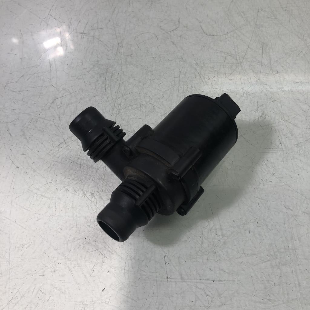 Pompe à eau BMW SERIE 5 E60 PHASE 2 Diesel - 1