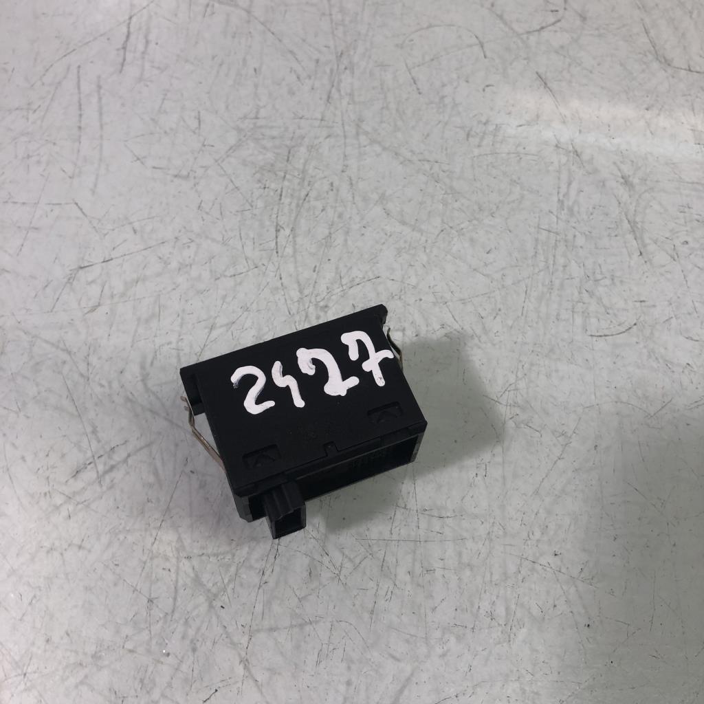 Bouton/Interrupteur BMW SERIE 3 E46 TOURING PHASE 1 BREAK Diesel - 1