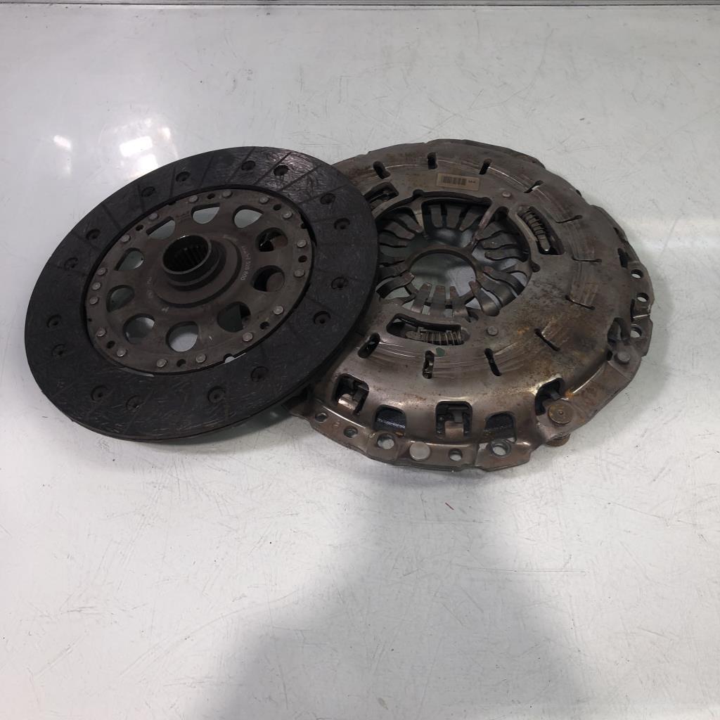 Embrayage BMW X3 E83 PHASE 1  - 1