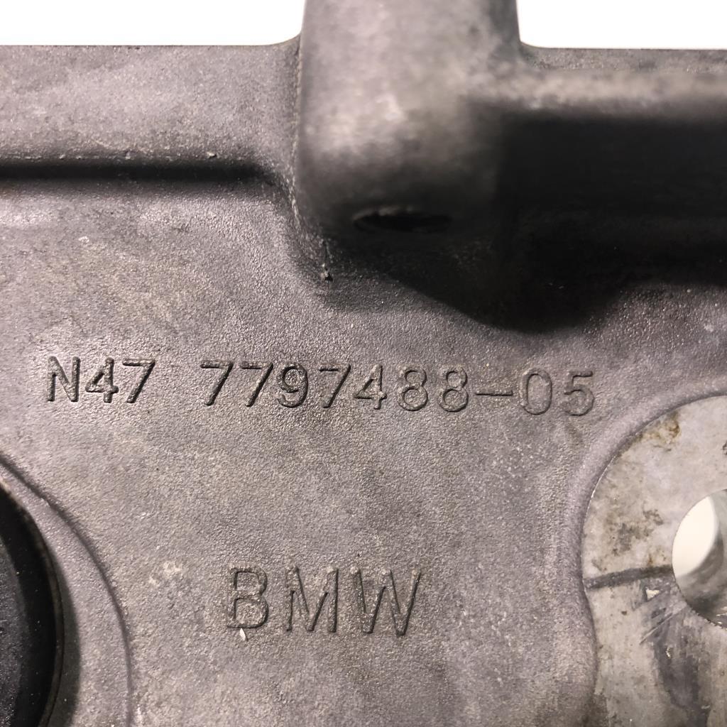 Carter de distribution arriere BMW SERIE 3 E90 PHASE 1  - 1