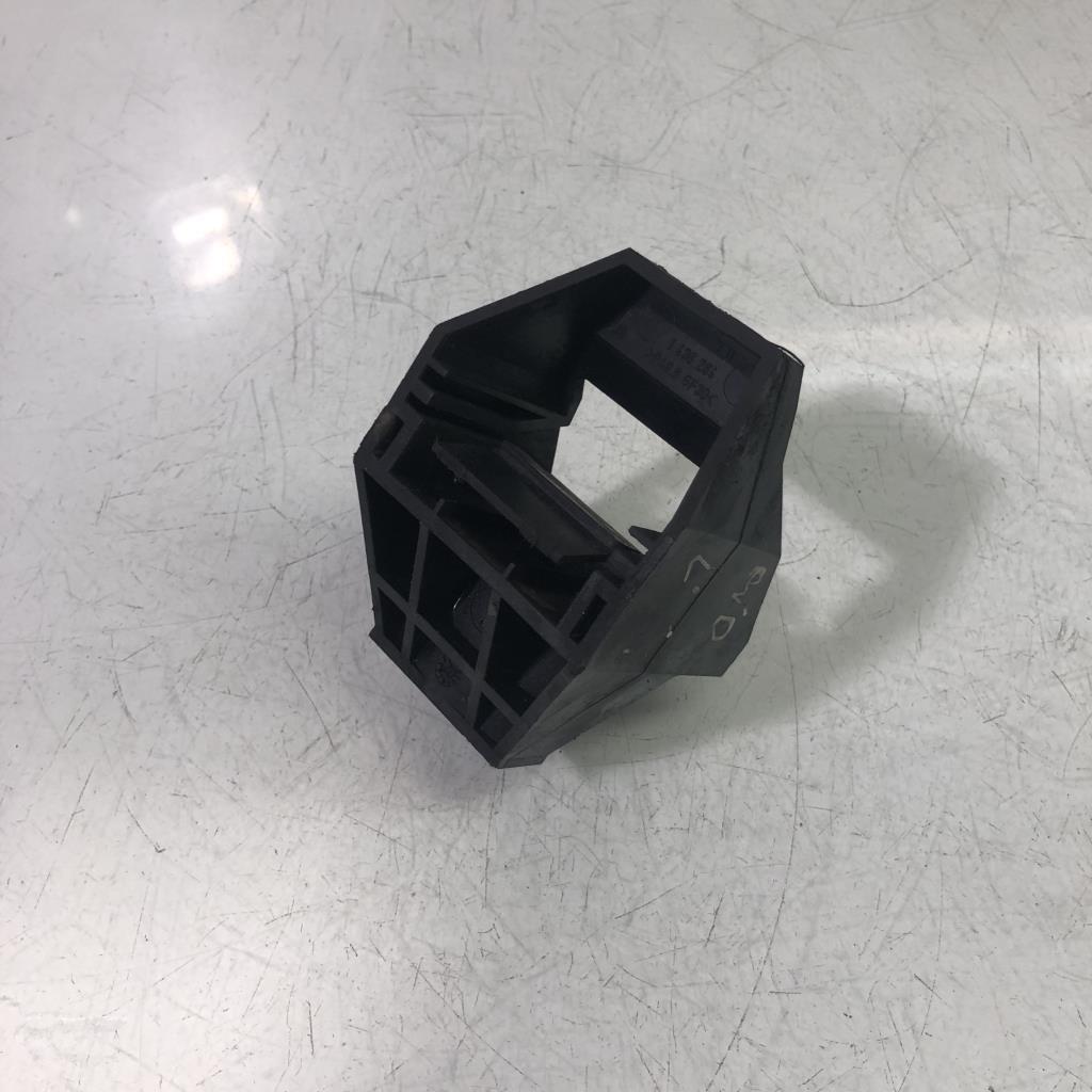 Support radiateur BMW SERIE 3 E46 PHASE 2 Diesel - 1