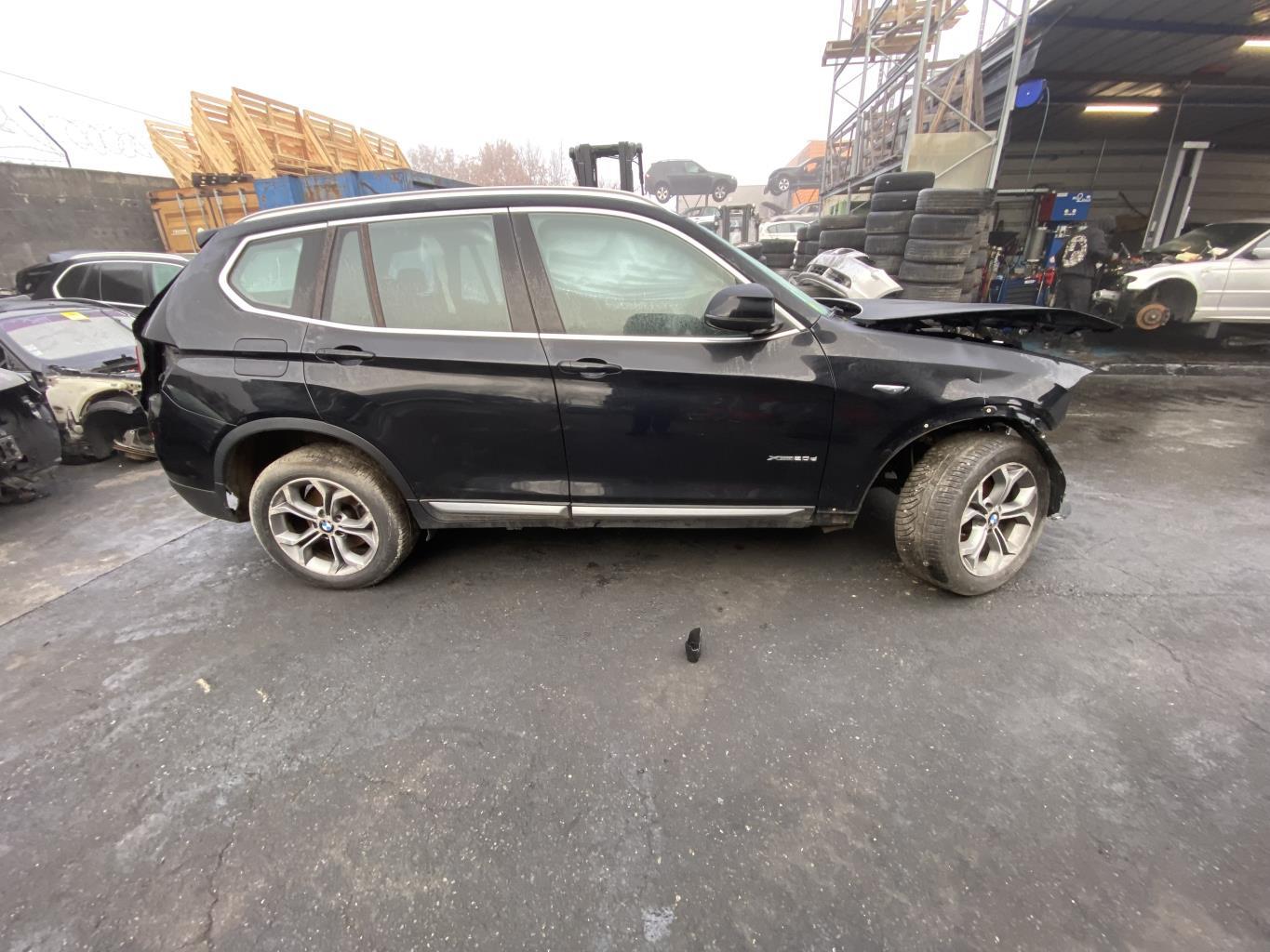 Cintura di sicurezza posteriore destra BMW X3 F25 PHASE 2 Diésel - 1