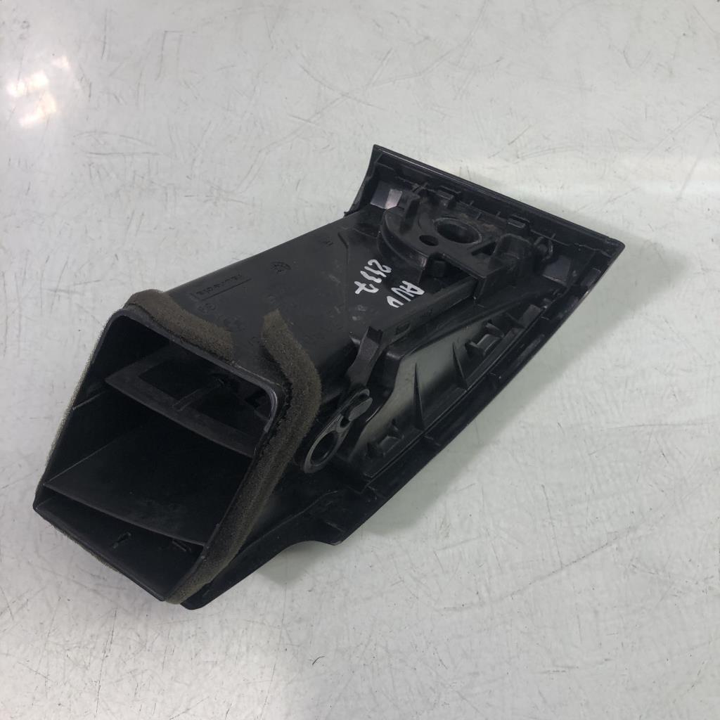 Bocchetta aerazione cruscotto anteriore destra BMW SERIE 1 E81 Diésel - 1