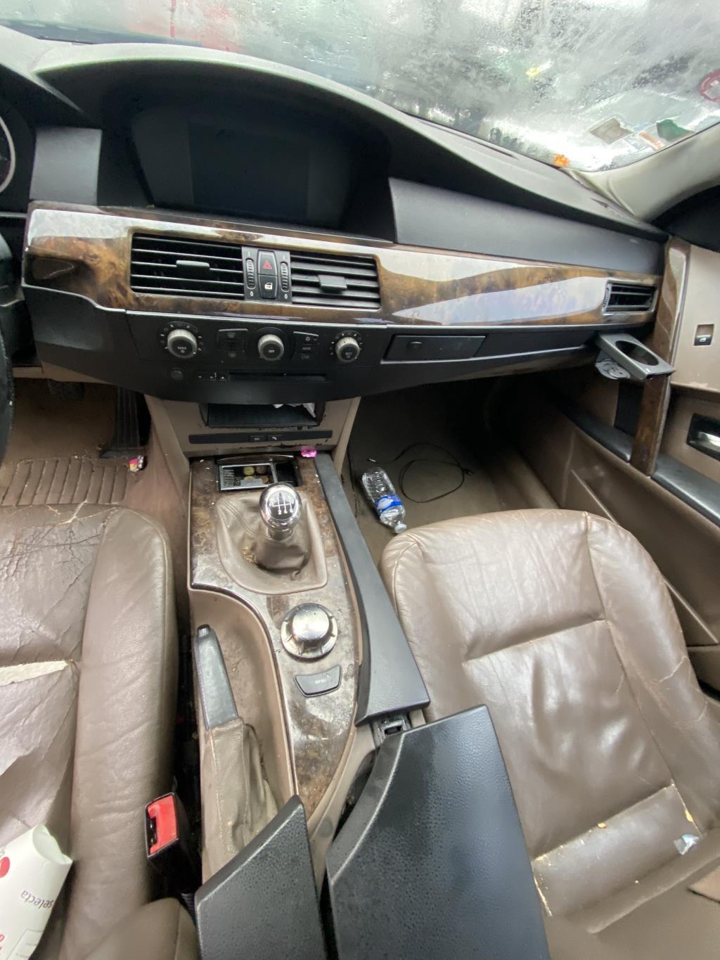 Levier frein à main BMW SERIE 5 E60 PHASE 2 Diesel - 1