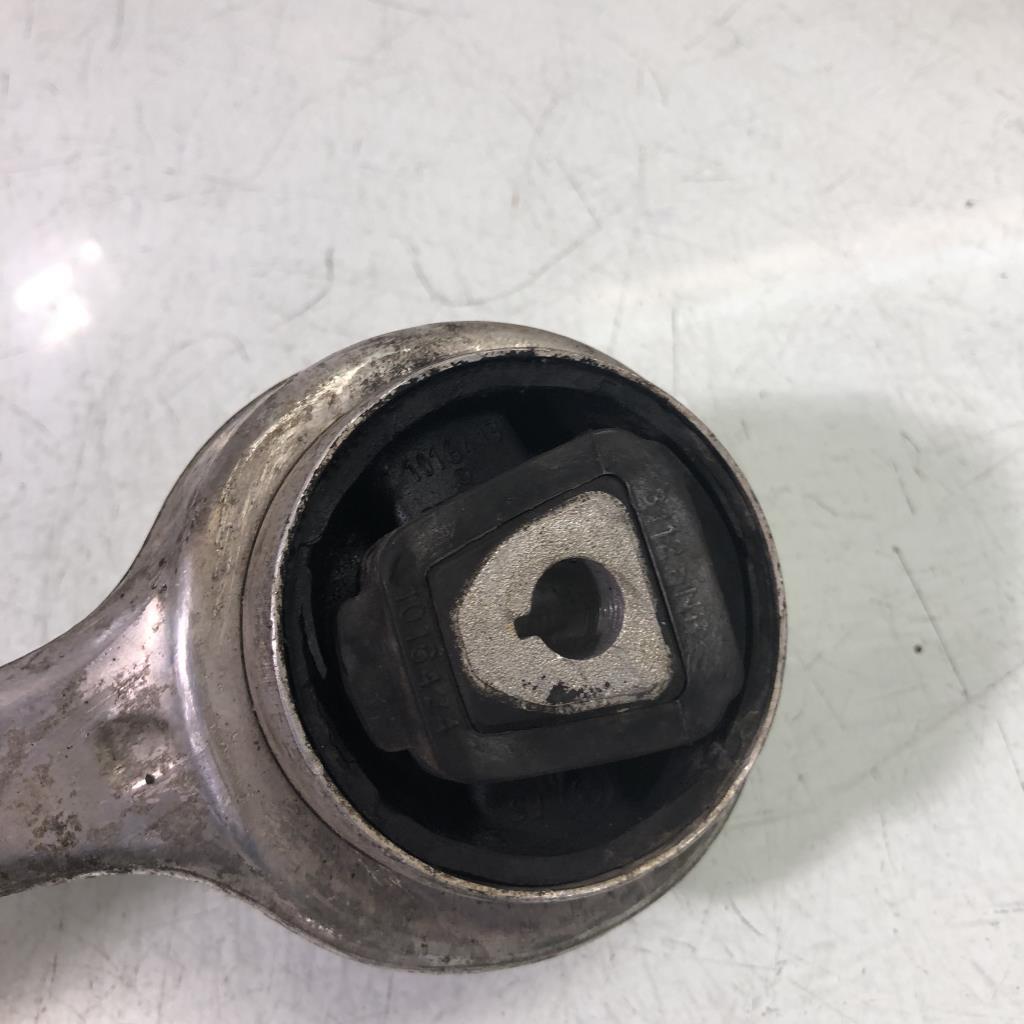 Braccio sospensione anteriore destro superiore BMW SERIE 1 E81  - 1