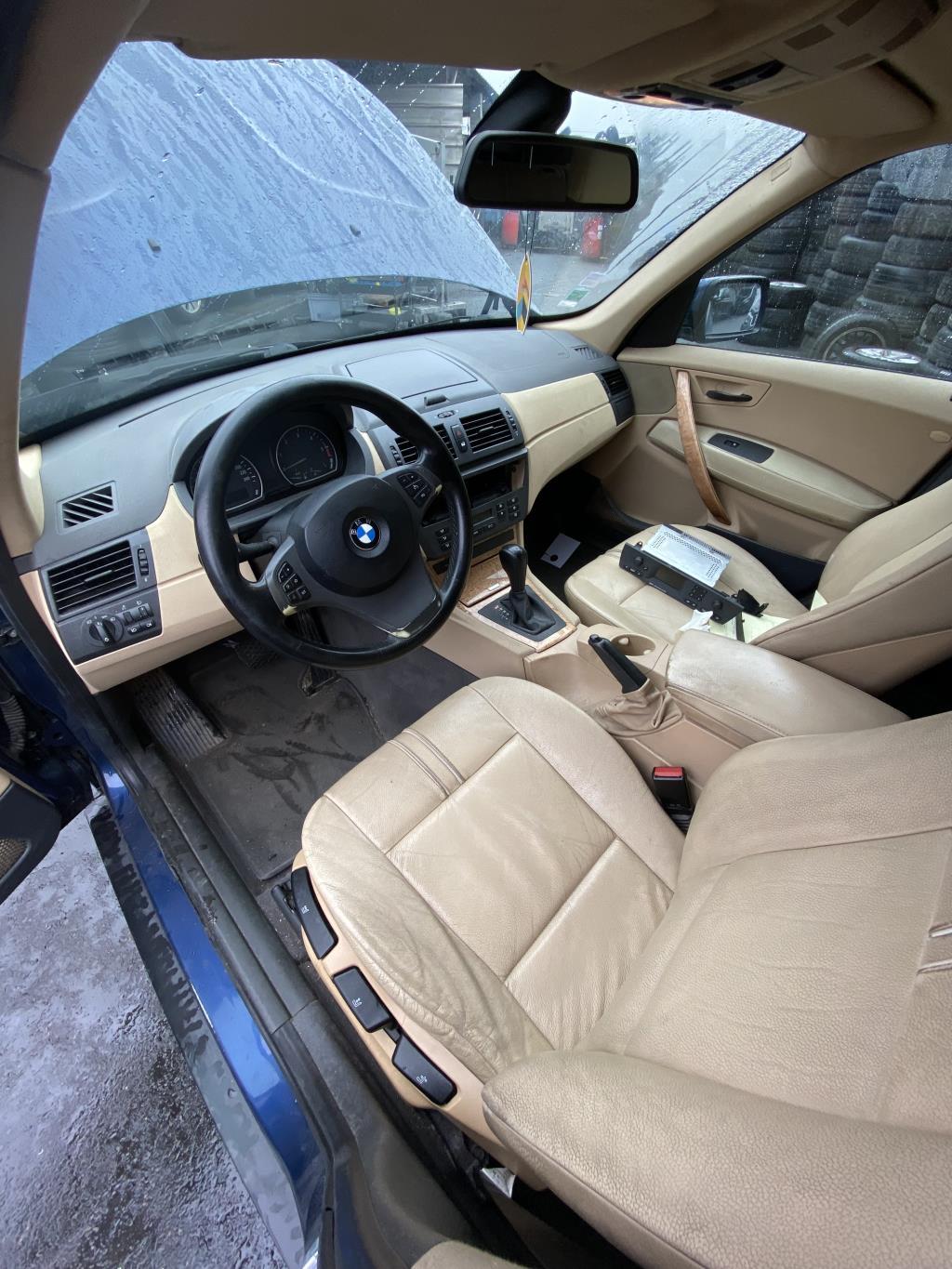 Boite a gants BMW X3 E83 PHASE 1 Diesel - 1