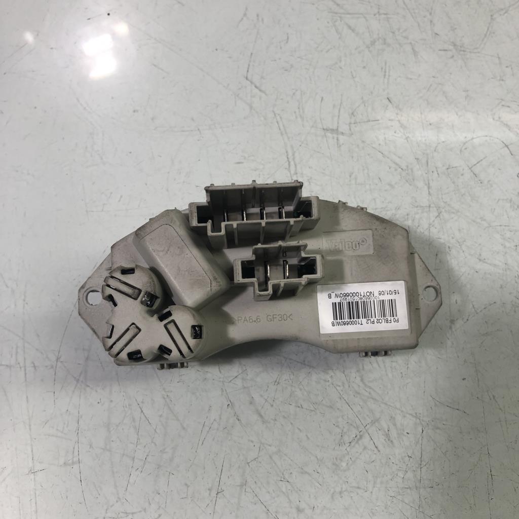 Resistance chauffage BMW SERIE 1 E88 CABRIO Essence - 1