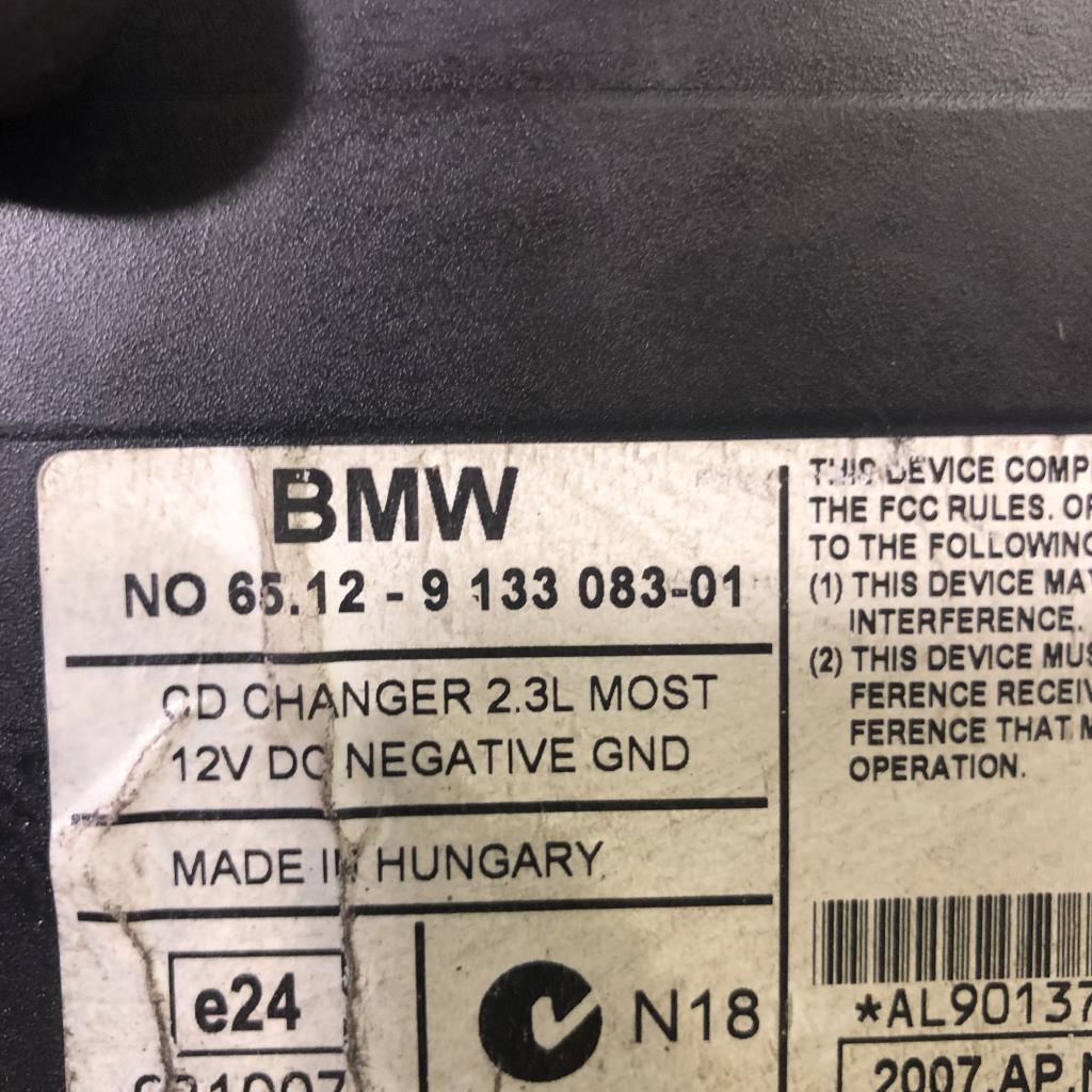 Chargeur CD BMW SERIE 1 E87 PHASE 2 Essence - 1