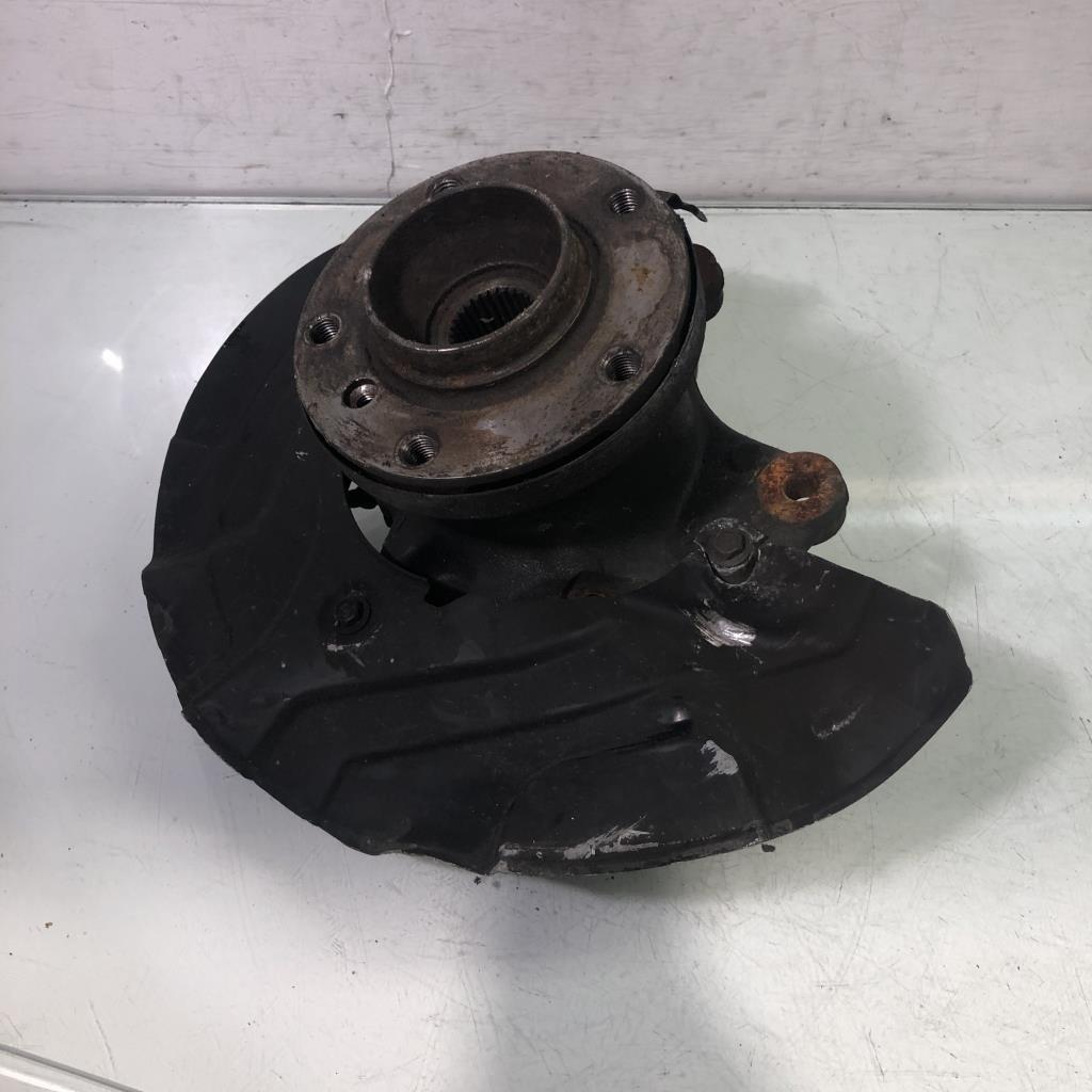 Fusee avant gauche BMW SERIE 3 E90 PHASE 1 Diesel - 1
