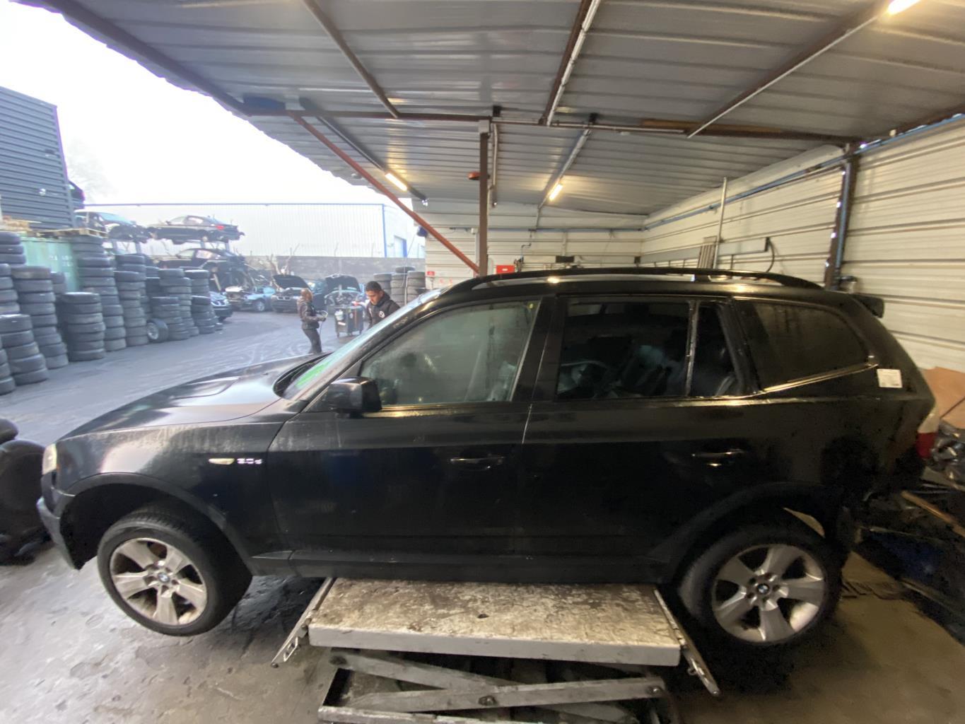 Bas de caisse gauche BMW X3 E83 PHASE 2 Diesel - 1