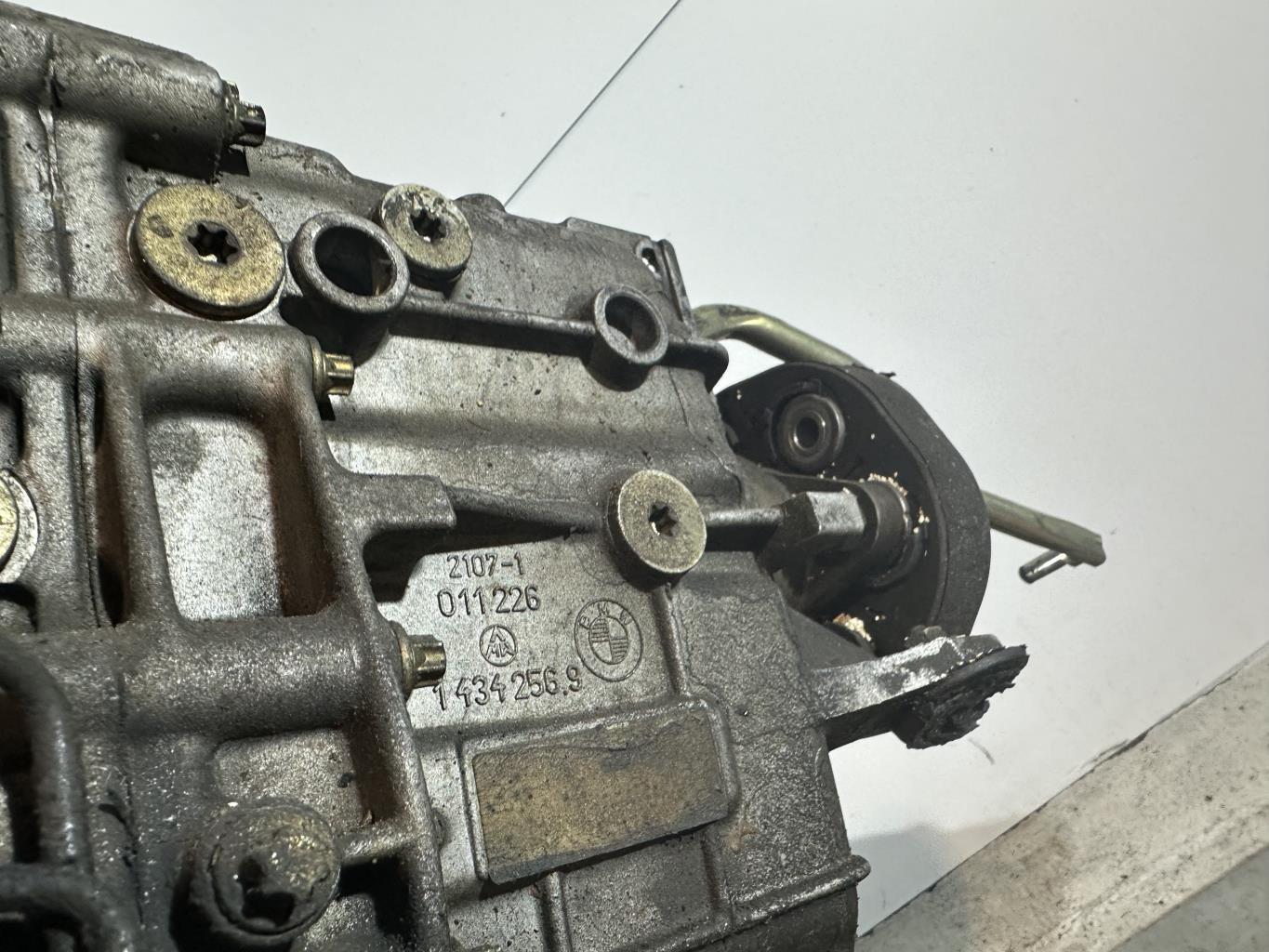Boite de vitesses BMW SERIE 3 E46 PHASE 1 Diesel - 1