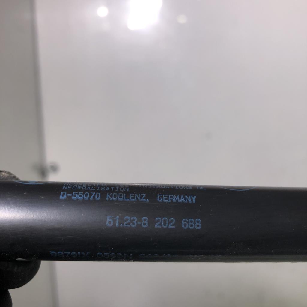 Verin de capot BMW SERIE 3 E46 TOURING PHASE 2 BREAK  - 1