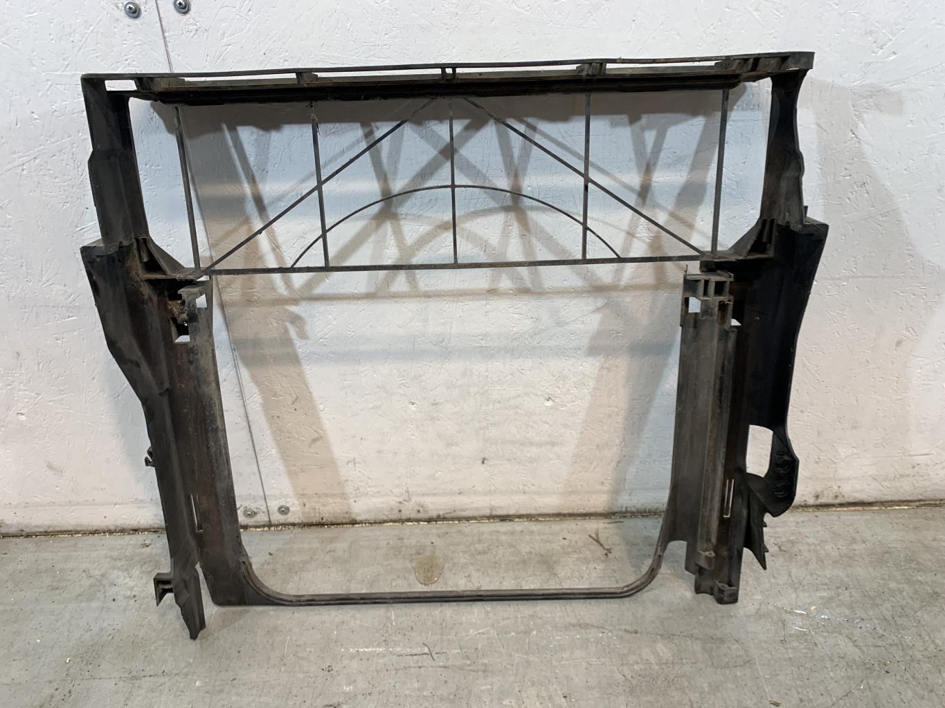 Support radiateur BMW X5 E53 Diesel - 1