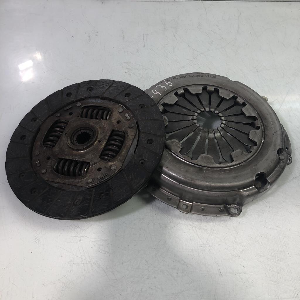 Embrayage MINI MINI 2 R56 PHASE 1 Essence - 1
