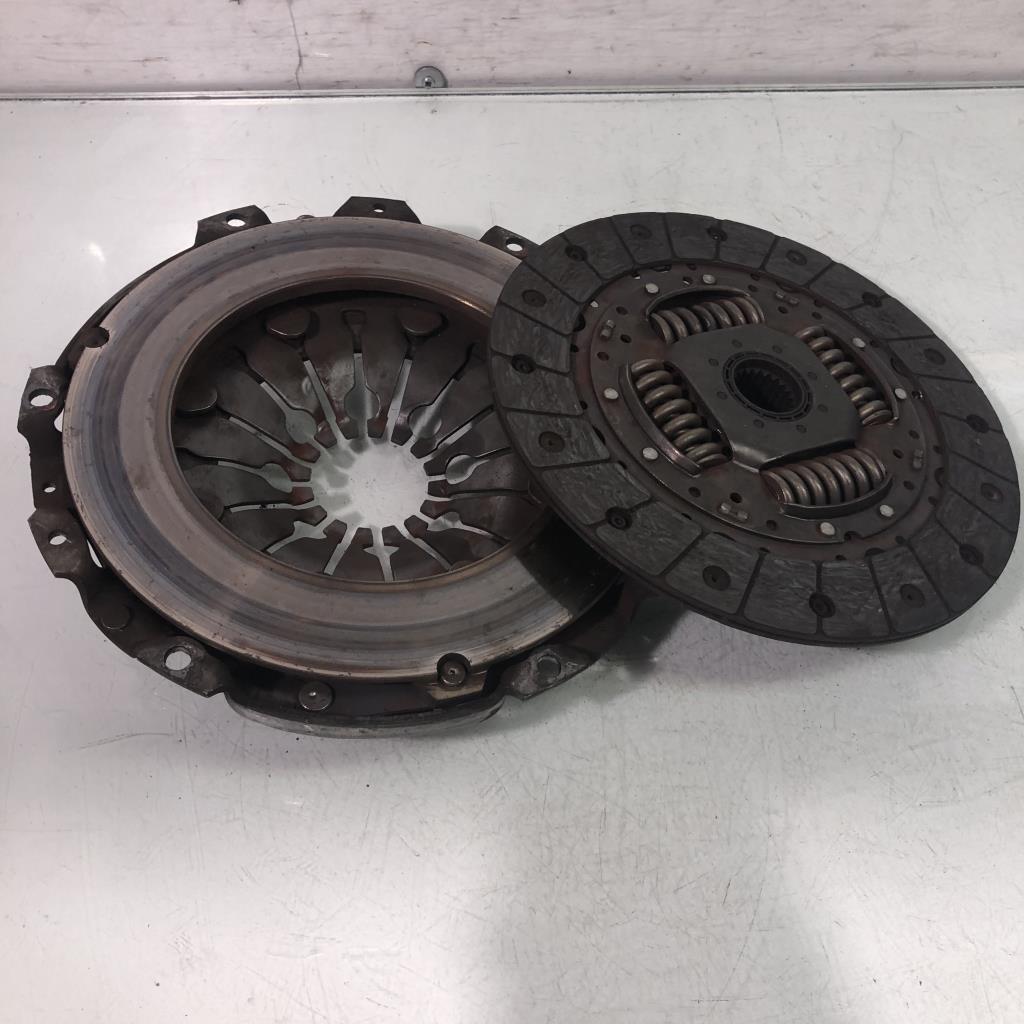 Embrayage BMW SERIE 1 E87 PHASE 2 Diesel - 1