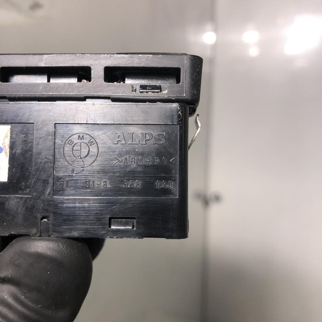 Bouton de warning BMW Z4 E85 ROADSTER PHASE 1 CABRIOLET Essence - 1