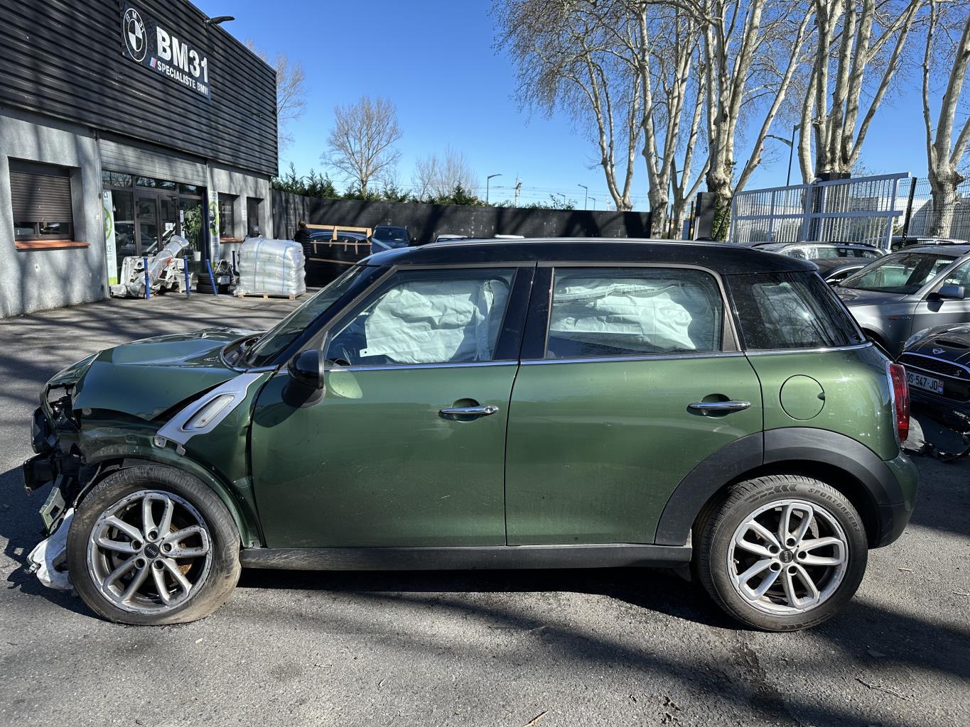 Puerta trasera izquierda MINI MINI 2 R60 COUNTRYMAN BREAK Diésel - 1