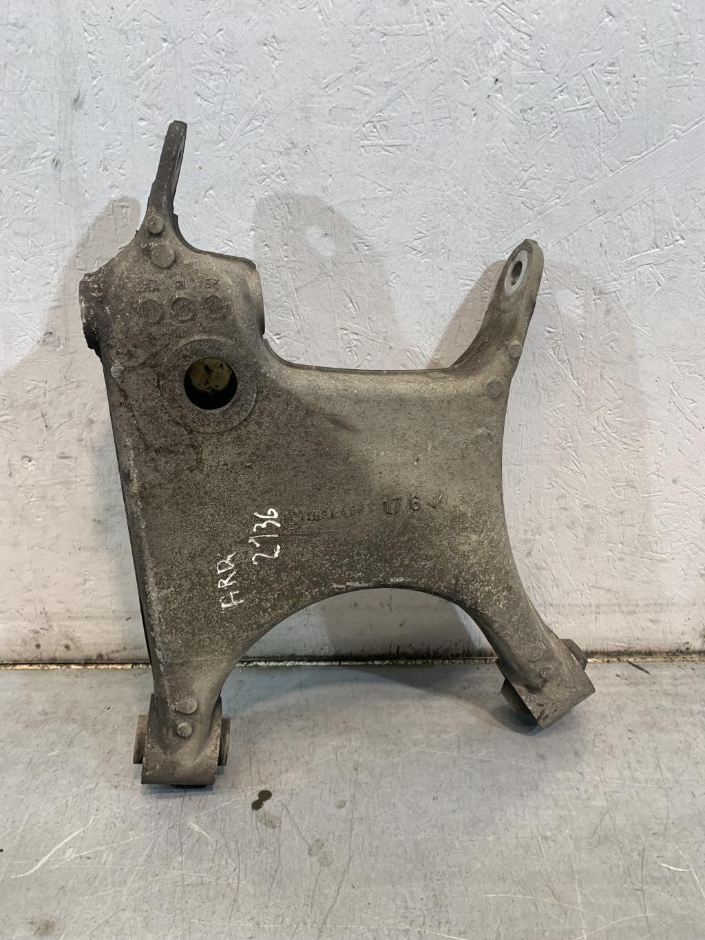Braccio sospensione inferiore posteriore destro BMW SERIE 5 E39 TOURING PHASE 2 BREAK Diésel - 1