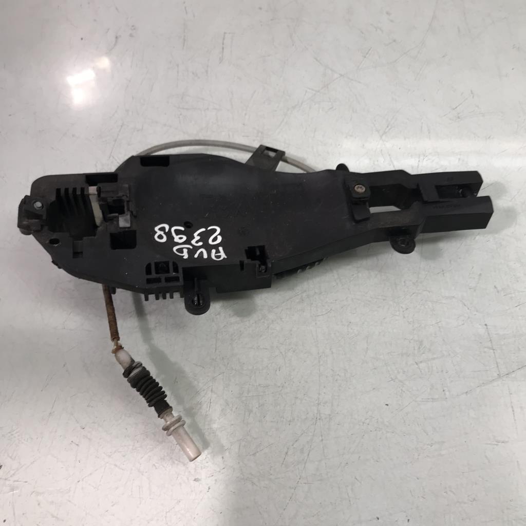 Support poignee porte avant droite BMW X5 E70 PHASE 1 Diesel - 1