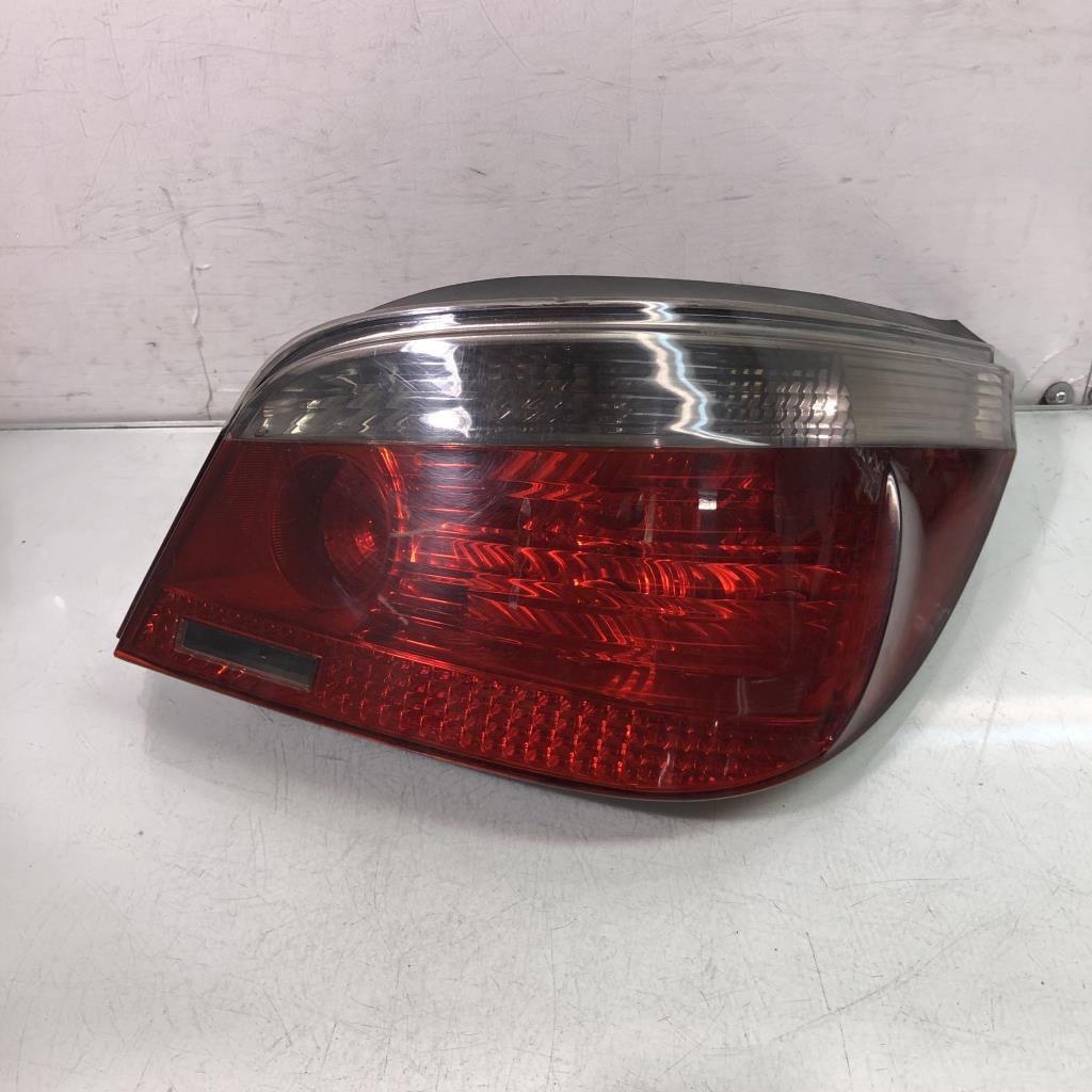 Fanale posteriore principale destro (luci) BMW SERIE 5 E60 PHASE 1  - 1