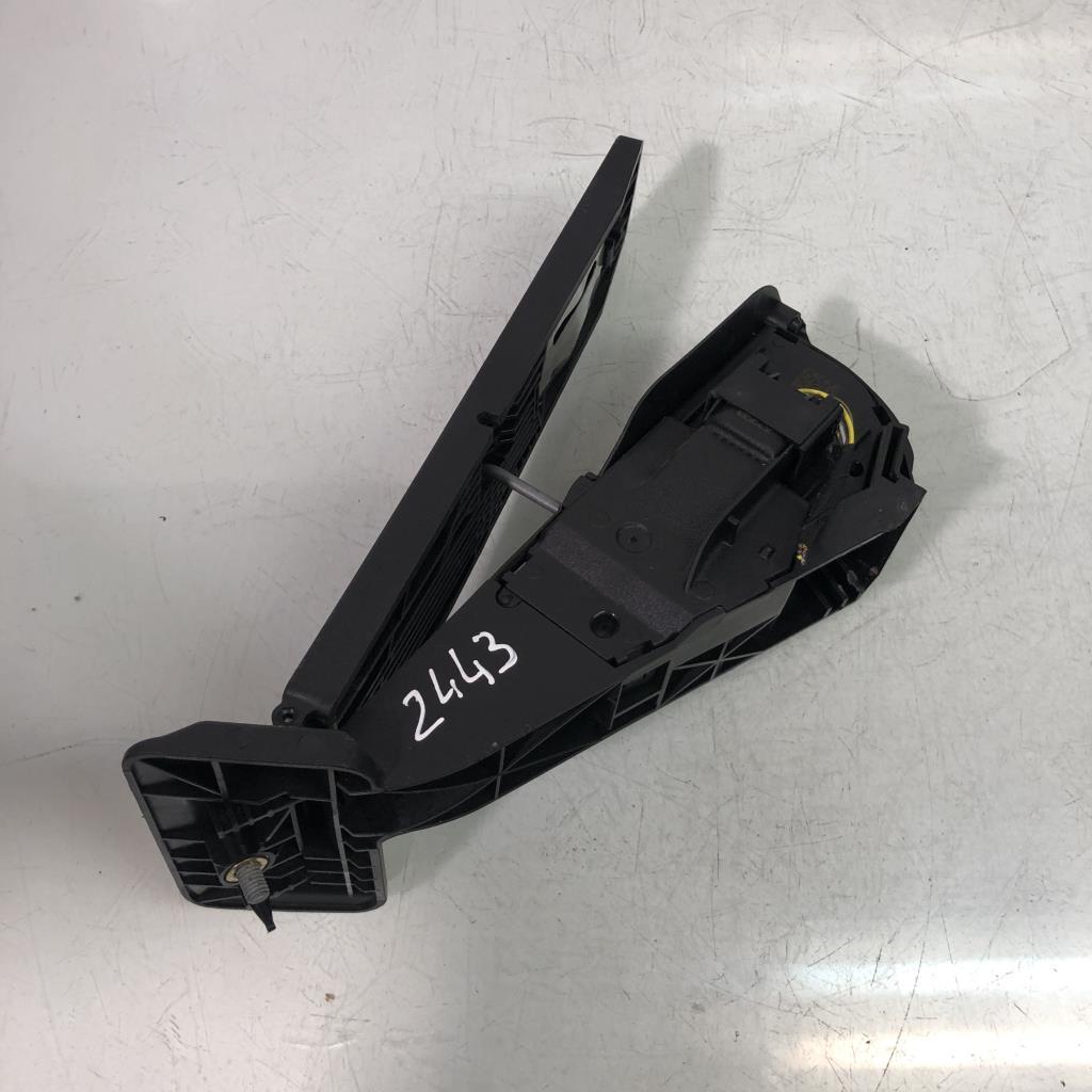 Pedale acceleratore BMW SERIE 2 F45 ACTIVE TOURER PHASE 2 Diésel - 1