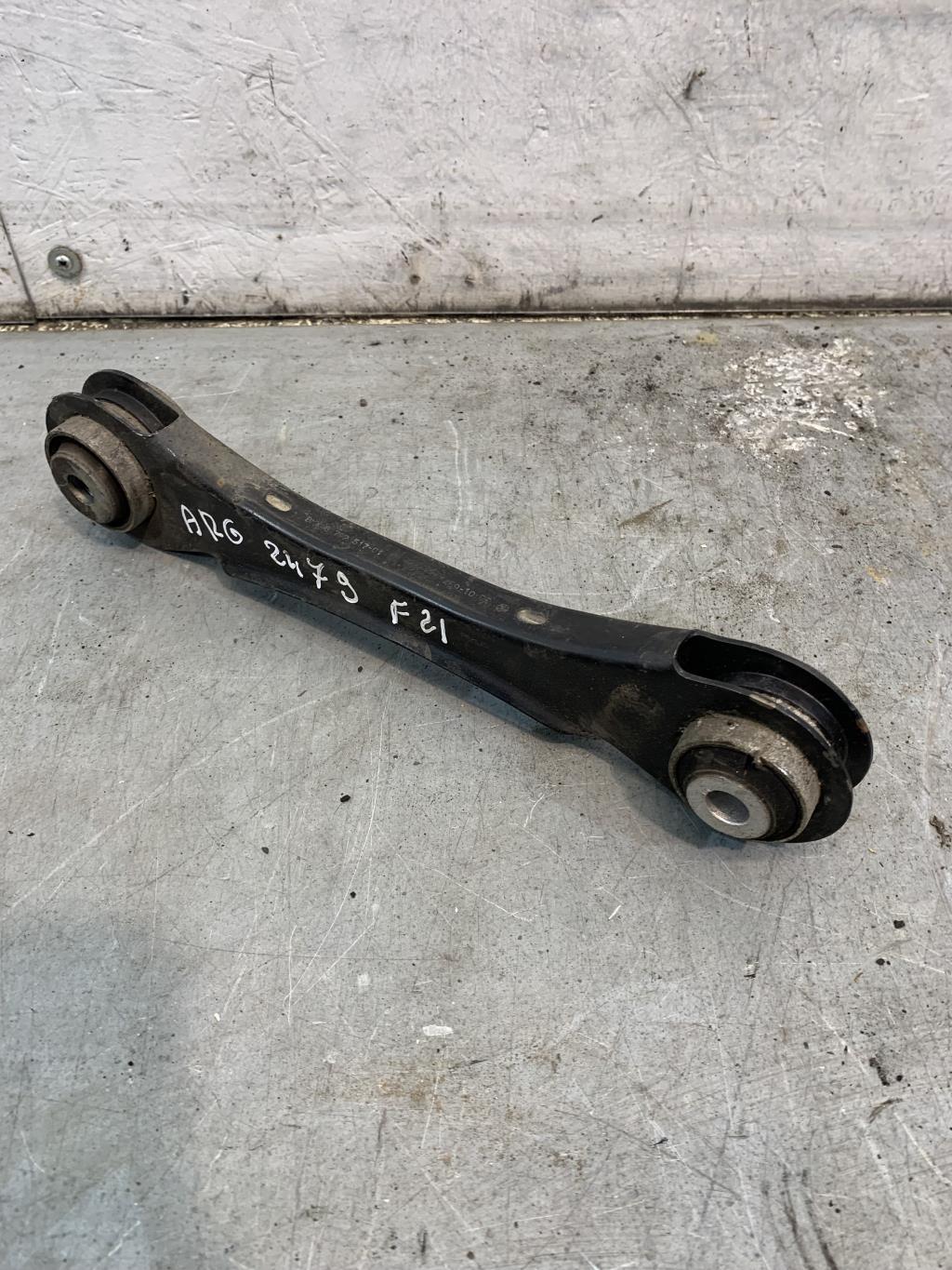 Braccio sospensione superiore posteriore sinistro BMW SERIE 1 F21 PHASE 2 Diésel - 1