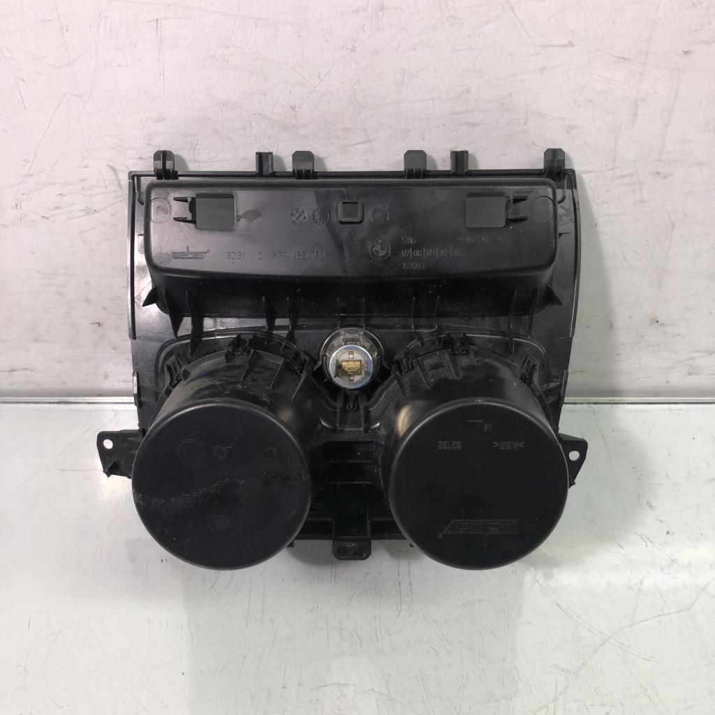 Consolle centrale (interno in plastica) BMW SERIE 1 F21 PHASE 1 Diésel - 1