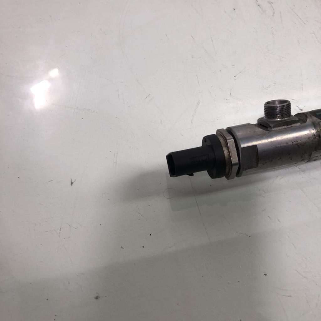 Rampe injection BMW SERIE 1 E87 PHASE 2  - 1