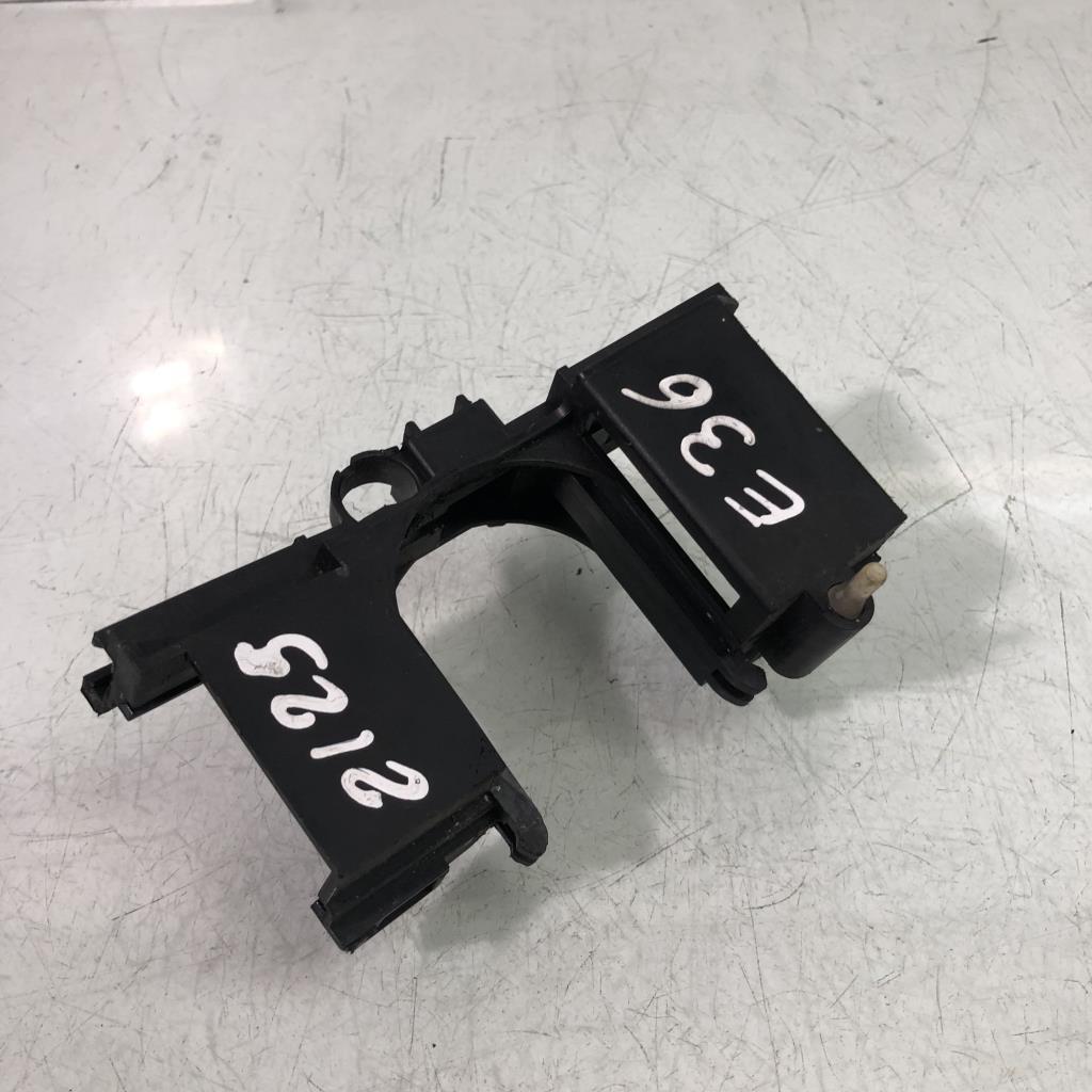 Support commodo (commutateur) BMW SERIE 3 E36 COMPACT Diesel - 1
