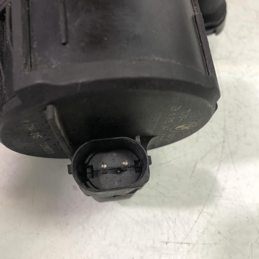 Pompe à vide BMW SERIE 3 E46 PHASE 1 Essence - 1