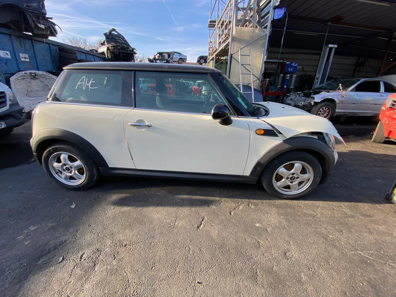 Fusee avant droit MINI MINI 2 R56 PHASE 1 Diesel - 1