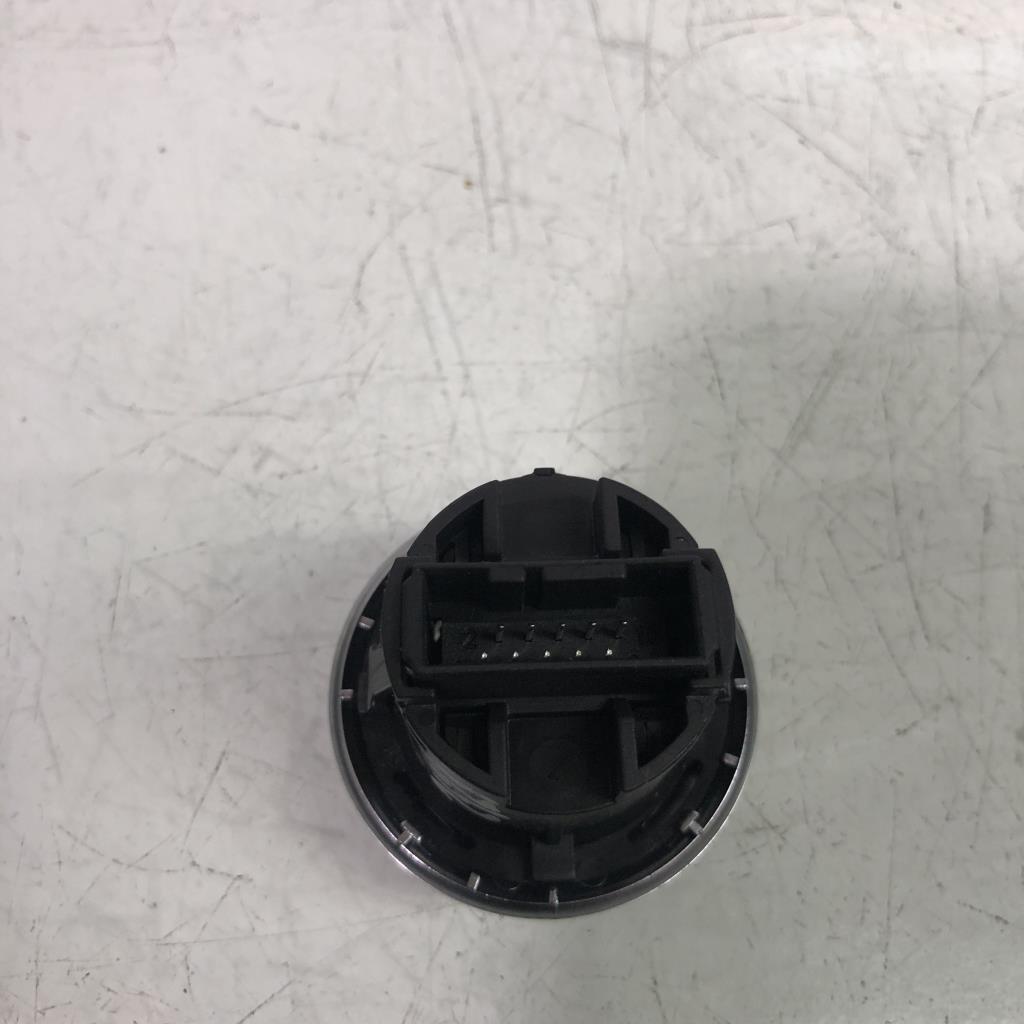 Bouton de demarrage BMW SERIE 1 E87 PHASE 2 Diesel - 1