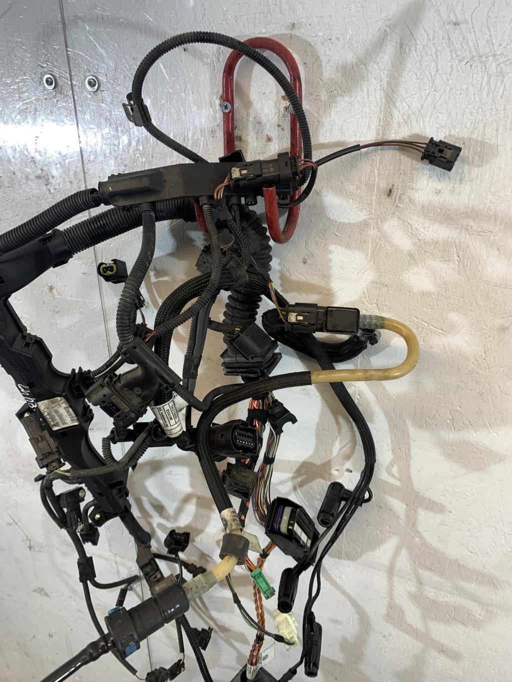Faisceau moteur BMW SERIE 1 E88 CABRIO Essence - 1