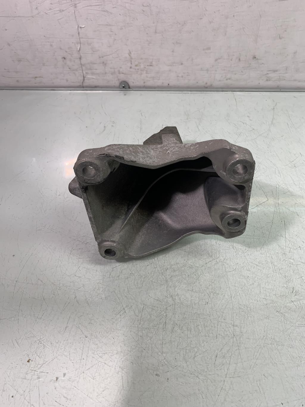 Support moteur droit BMW SERIE 3 E90 PHASE 2 Diesel - 1