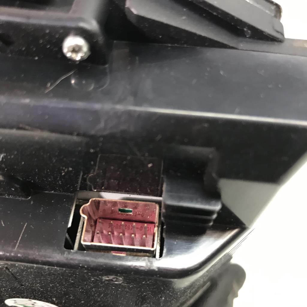 Ecran GPS BMW SERIE 3 E90 PHASE 1 Diesel - 1