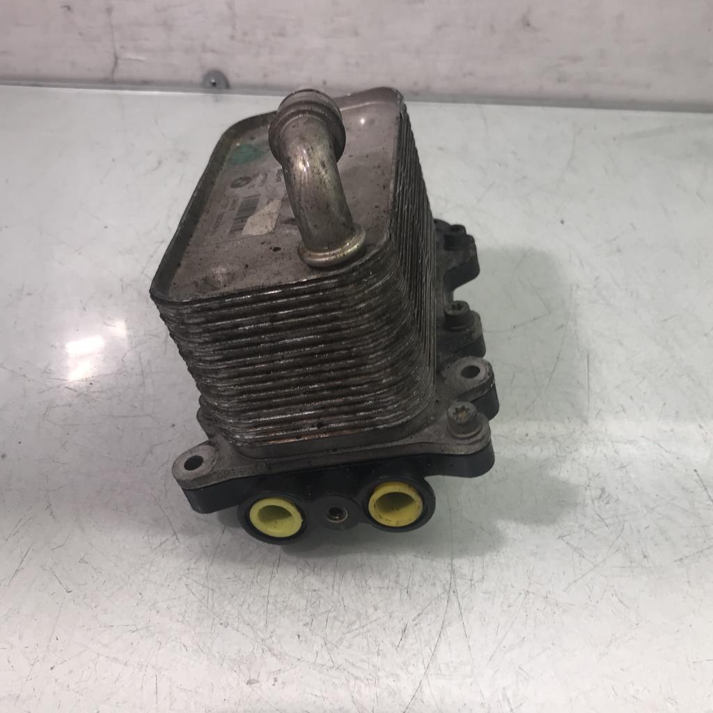 Radiateur huile BMW SERIE 5 E60 PHASE 2 Diesel - 1