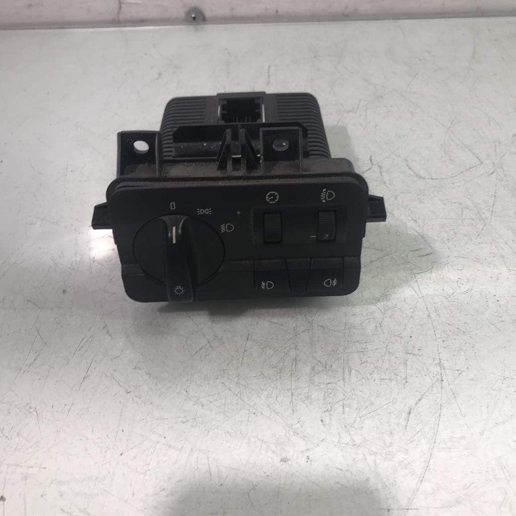 Commande de phare BMW SERIE 3 E46 PHASE 2 Diesel - 1