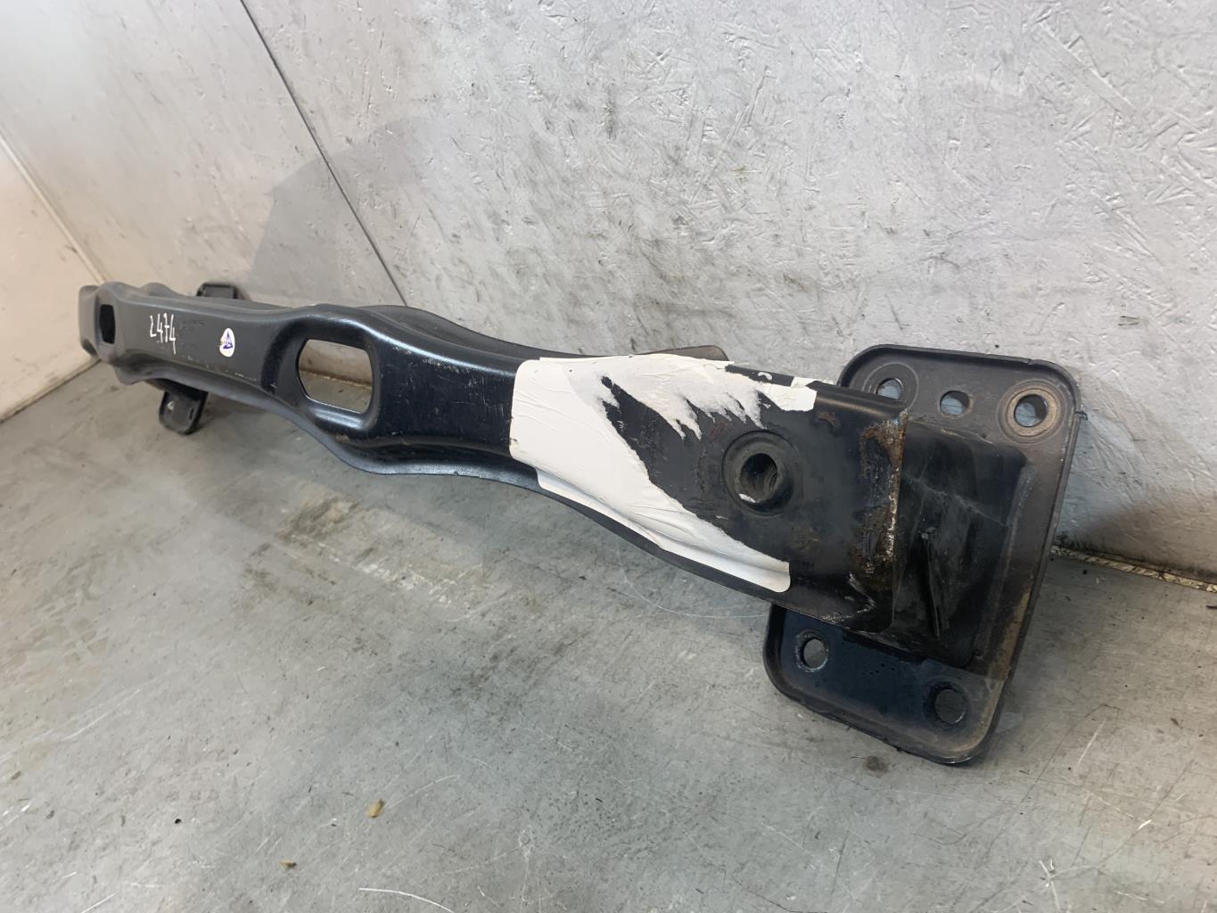 Support de pare chocs arriere BMW X5 E70 PHASE 1 Diesel - 1