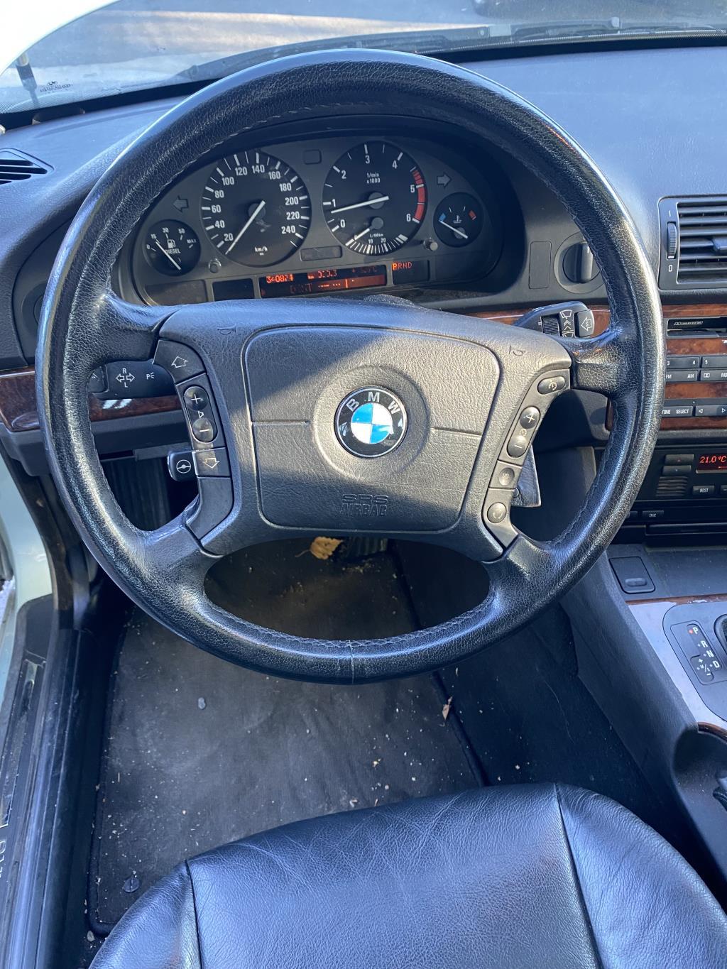 Console central (interieur plastique) BMW SERIE 5 E39 TOURING PHASE 1 BREAK Diesel - 1