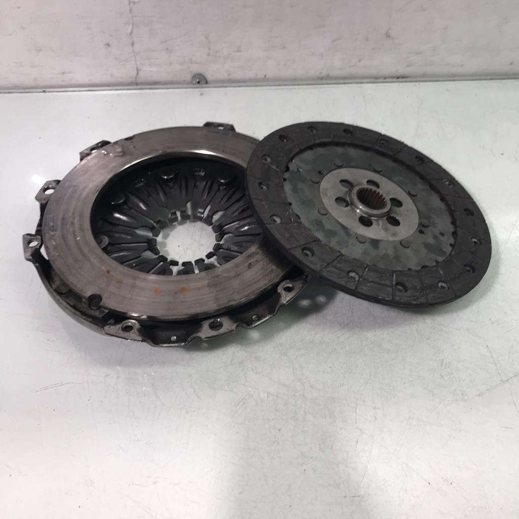 Embrayage BMW X3 E83 PHASE 1  - 1