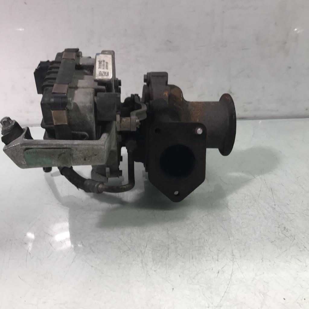 Turbo BMW SERIE 1 E81 Diesel - 1