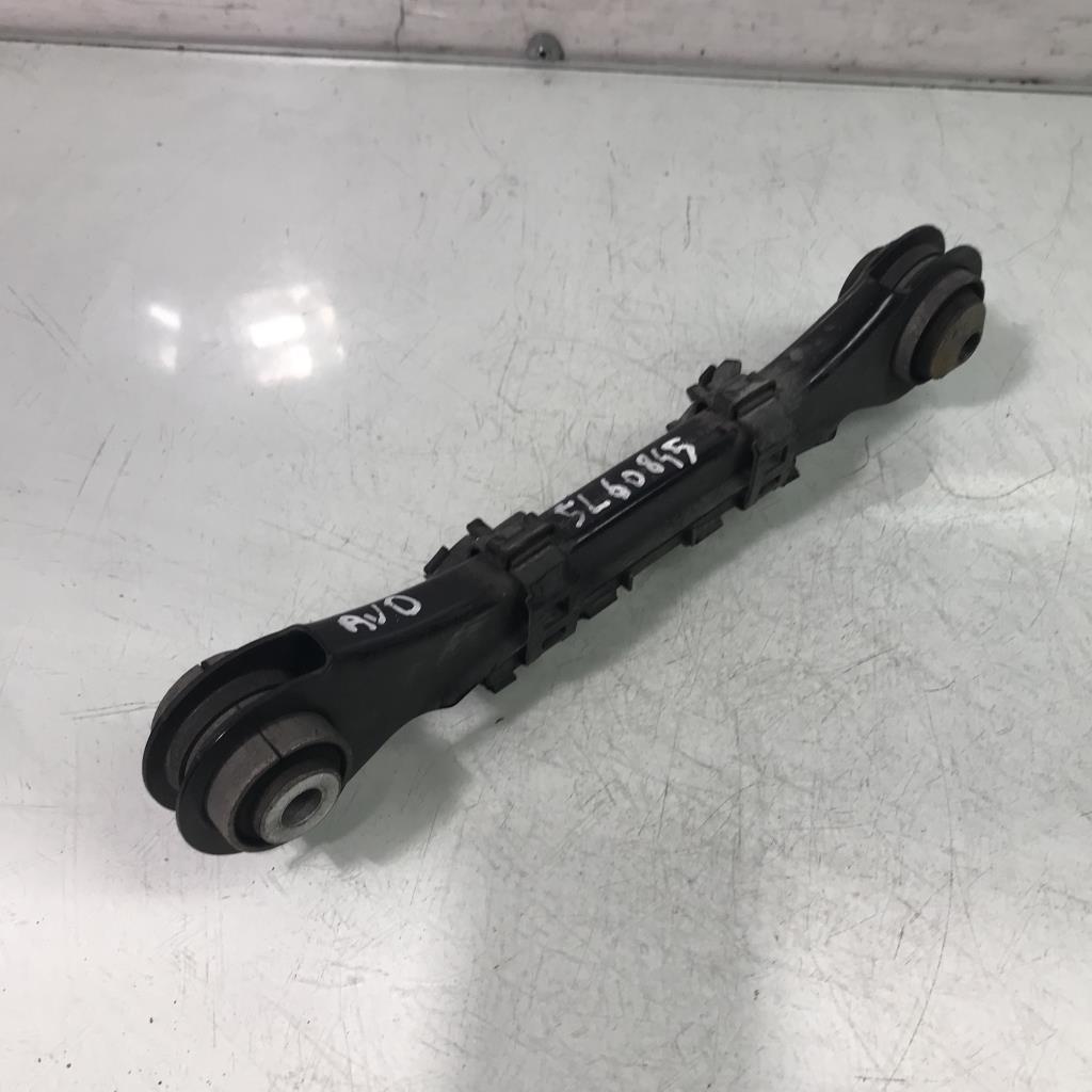 Braccio sospensione superiore posteriore destro BMW SERIE 1 F21 PHASE 2  - 1