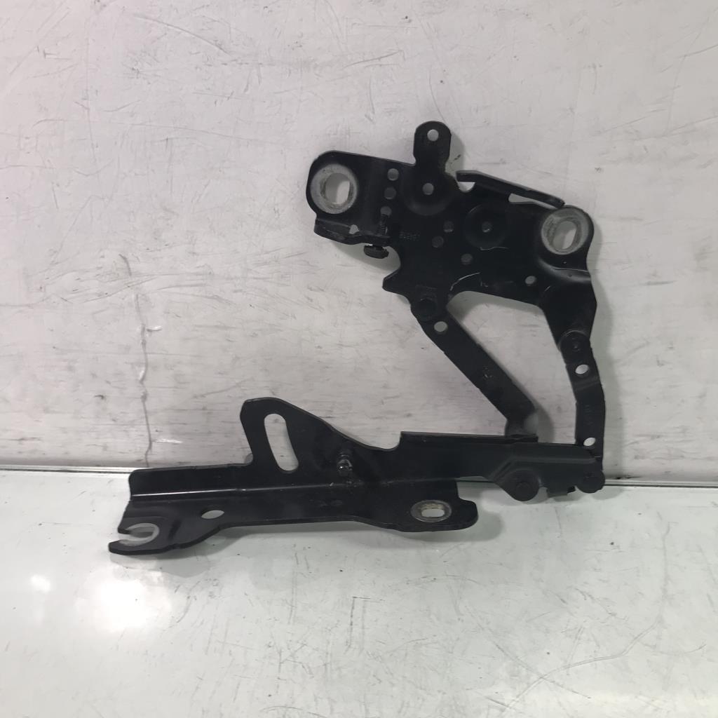 Cerniera cofano BMW SERIE 1 F21 PHASE 2  - 1