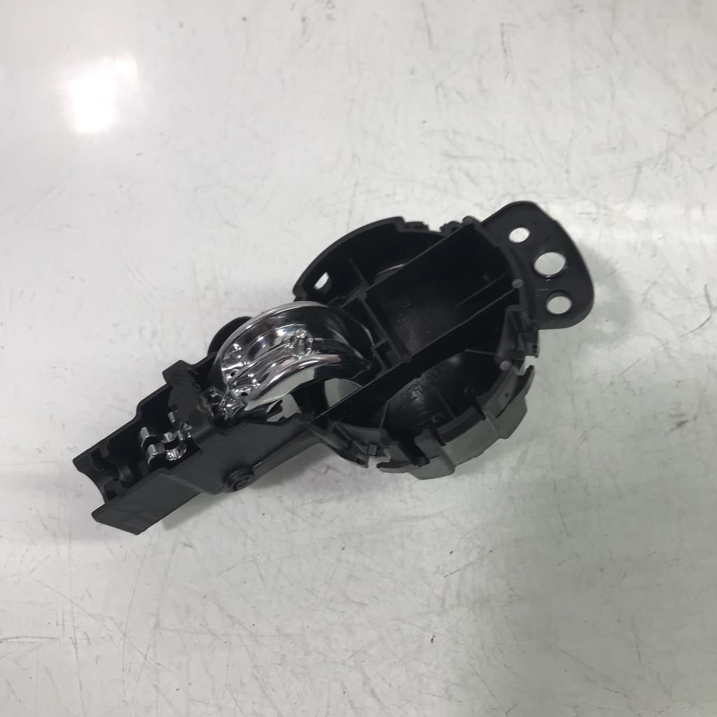 Maniglia interna anteriore destra MINI MINI 2 R56 PHASE 1 Diésel - 1