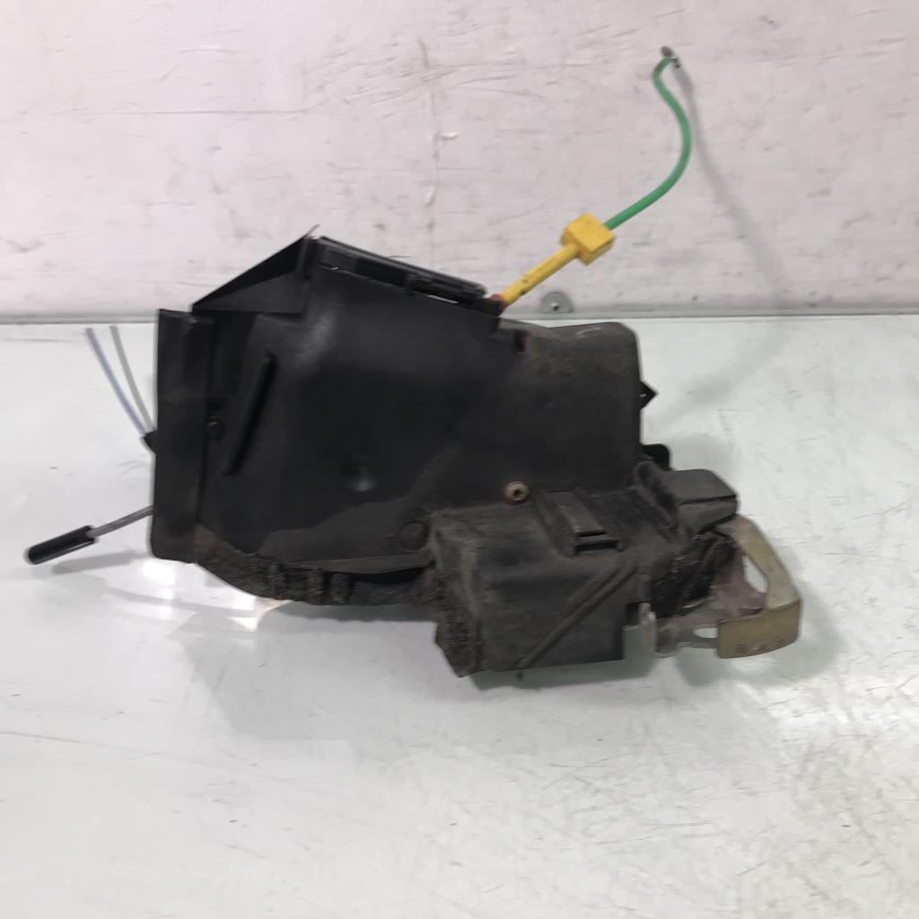 Serrure avant droit BMW SERIE 5 E39 TOURING PHASE 1 BREAK  - 1