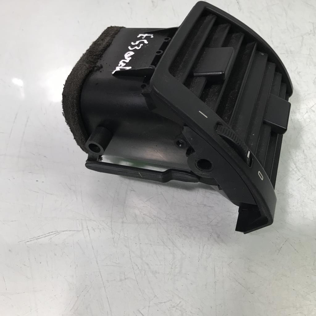 Bocchetta aerazione cruscotto anteriore destra BMW X5 E53  - 1