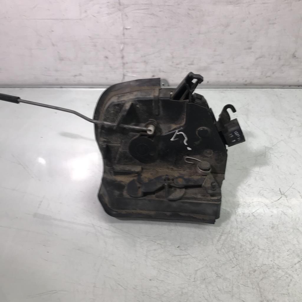 Serrure arriere droit BMW X5 E53  - 1